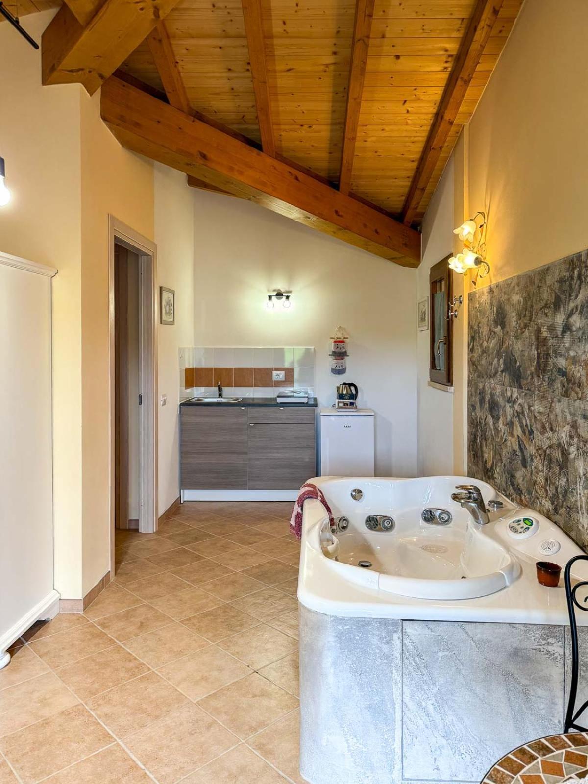 La Poggiata Aparthotel Monterotondo  Exterior foto